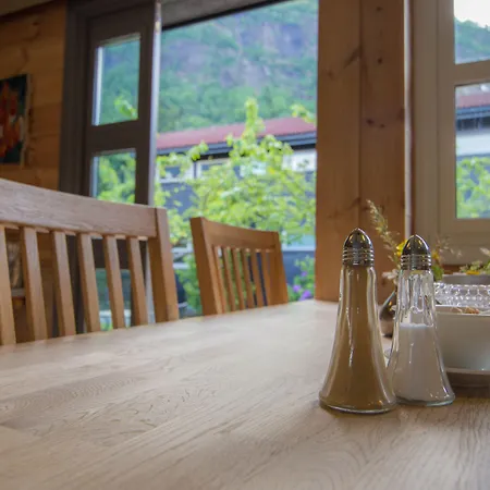 Gaupnetunet Og Hotel 3*