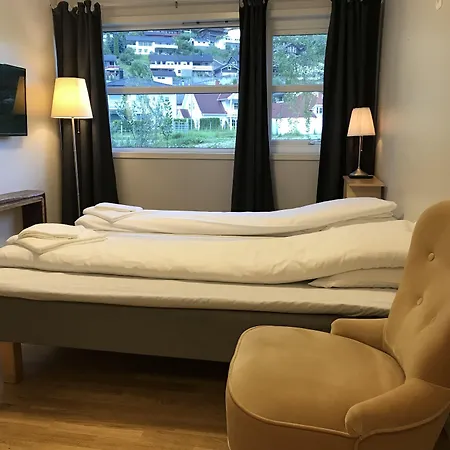 Gaupnetunet Og Hotel