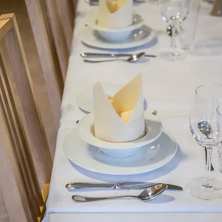 Hotel Gaupnetunet Og Gaupne